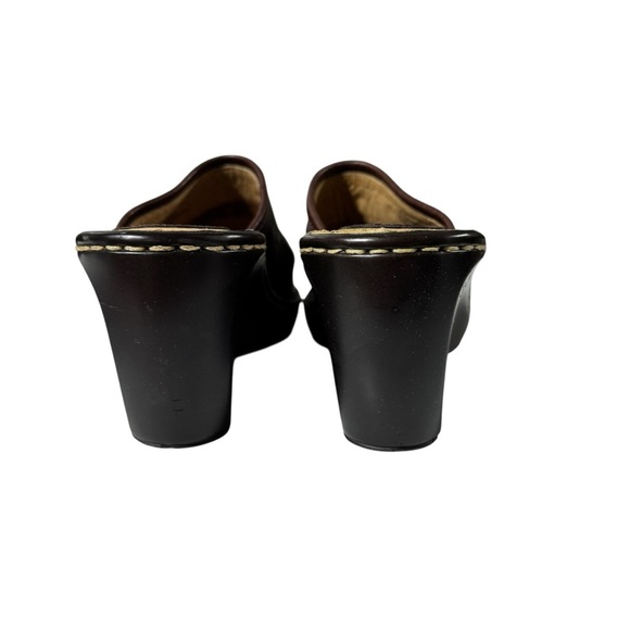 Born Women's Brown Leather Mules - Picture 4 of 8